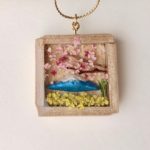 Unique wooden box Japanese scenery necklace