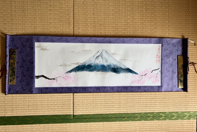 Japanese painting calligraphy art hanging scroll Kakejiku wall decor Mt. Fuji and Sakura 